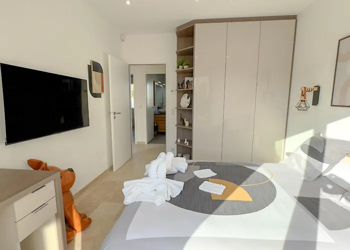 Harmonie - Luxe, Jaccuzzi Et Piscine En Charente-maritime *