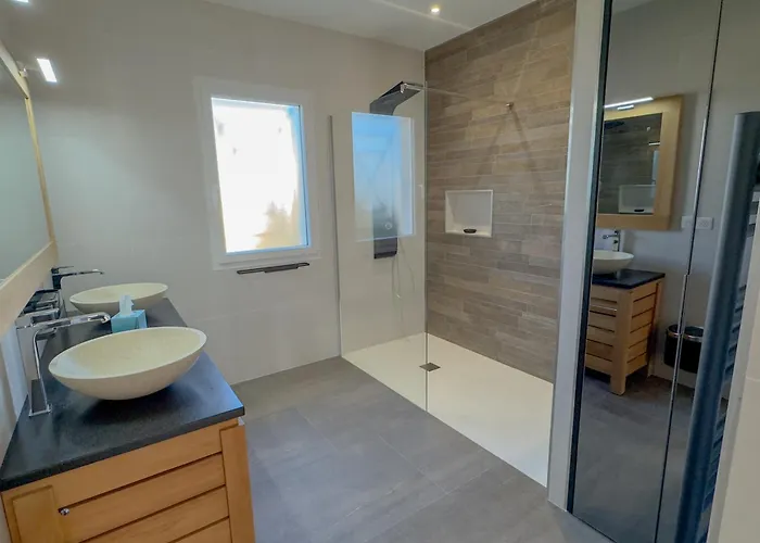 Villa Harmonie - Luxe, Jaccuzzi Et Piscine En Charente-maritime *